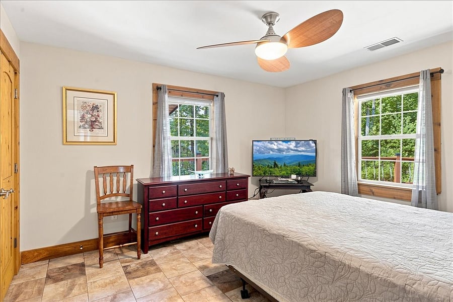 Furnished Finder property 599524_1 photo 34