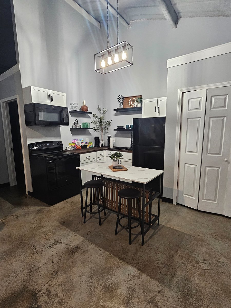 Furnished Finder property 599528_3 photo 4