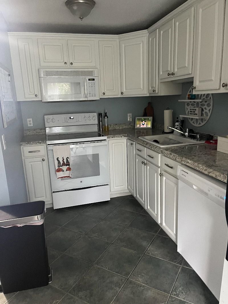 Furnished Finder property 599558_1 photo 8