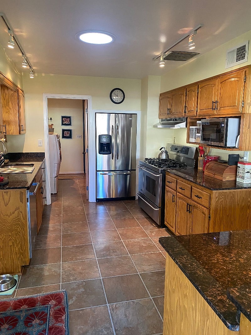 Furnished Finder property 599610_1 photo 17