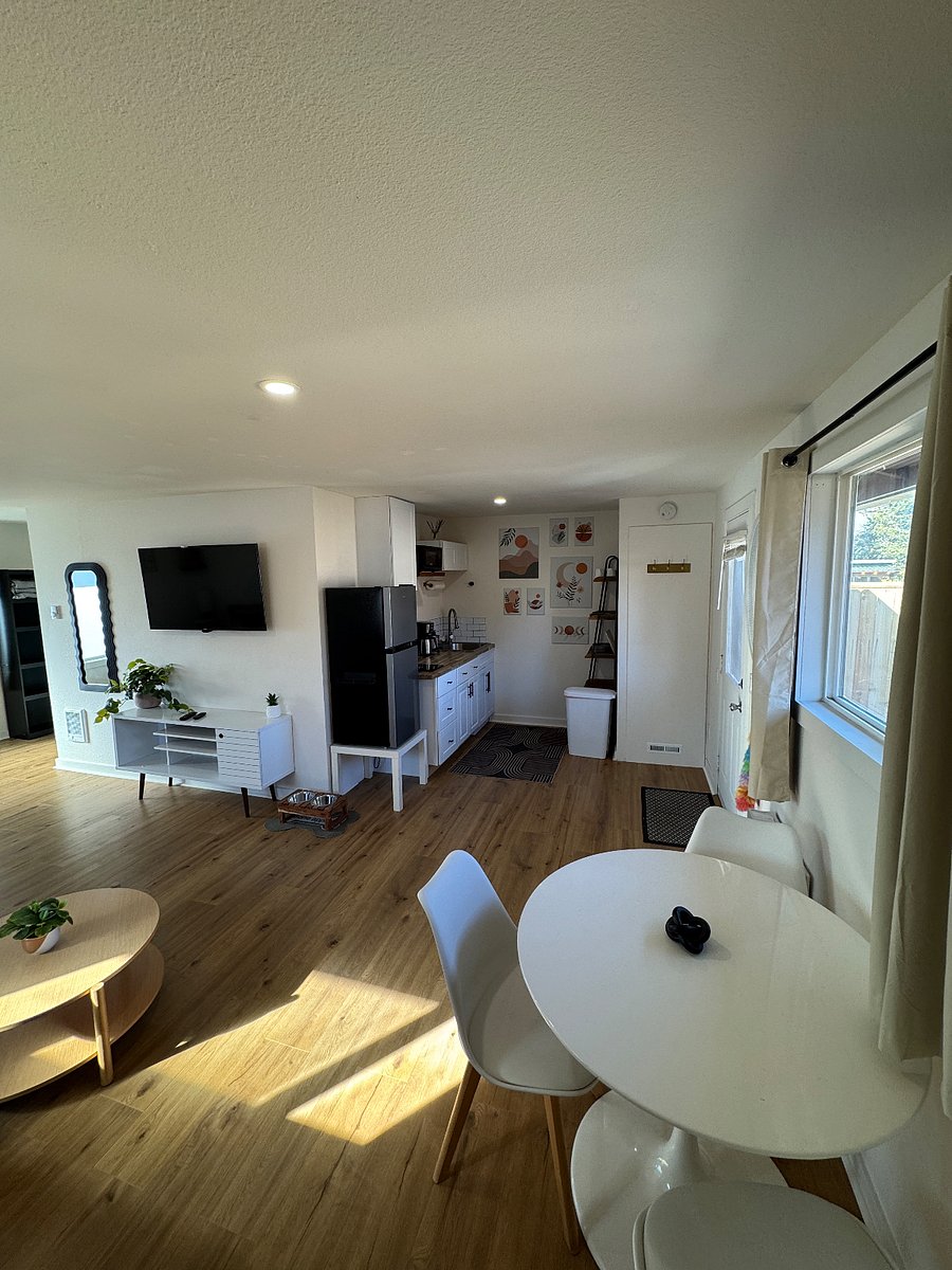 Furnished Finder property 599630_2 photo 3