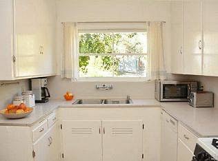Furnished Finder property 599670_1 photo 5