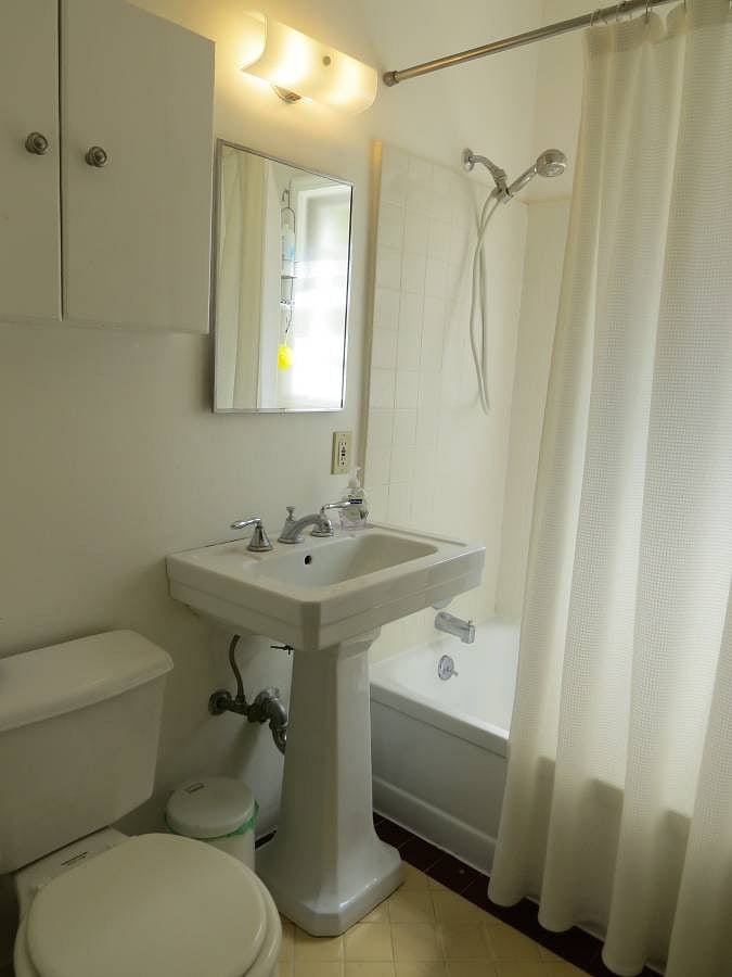 Furnished Finder property 599670_1 photo 9