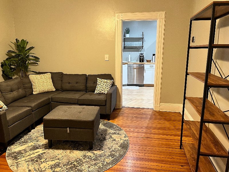 Furnished Finder property 599745_2 photo 5