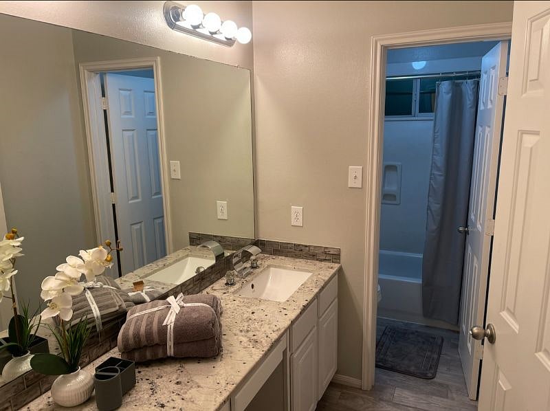 Furnished Finder property 599771_1 photo 9