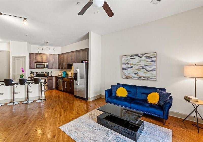 Furnished Finder property 599809_1 photo 1