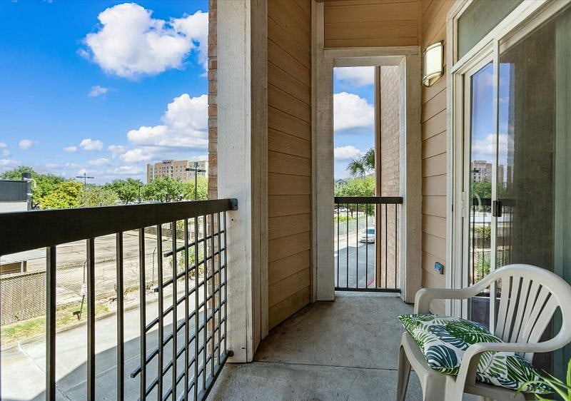 Furnished Finder property 599809_1 photo 32