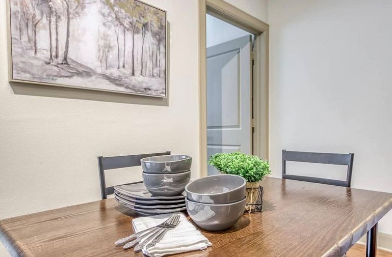 Furnished Finder property 599809_1 photo 16