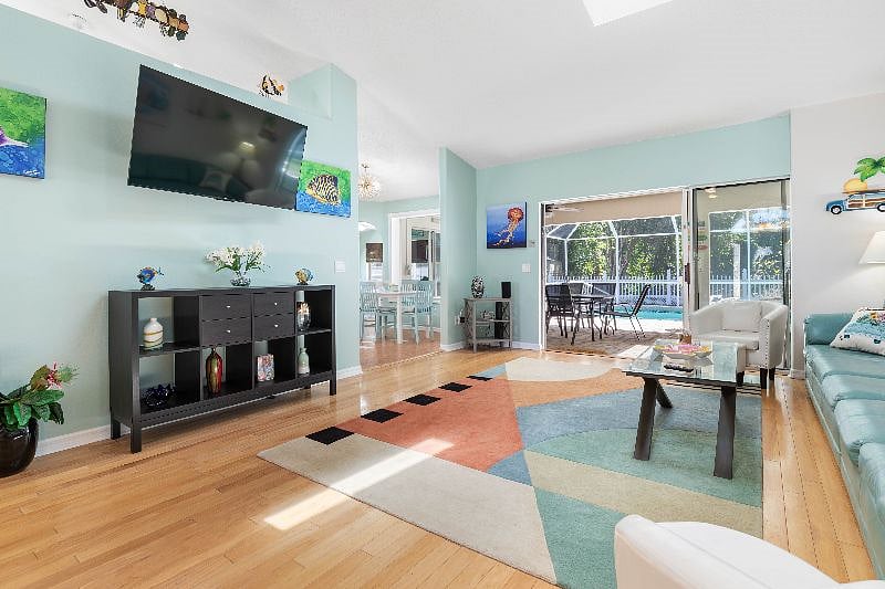 Furnished Finder property 599843_1 photo 1