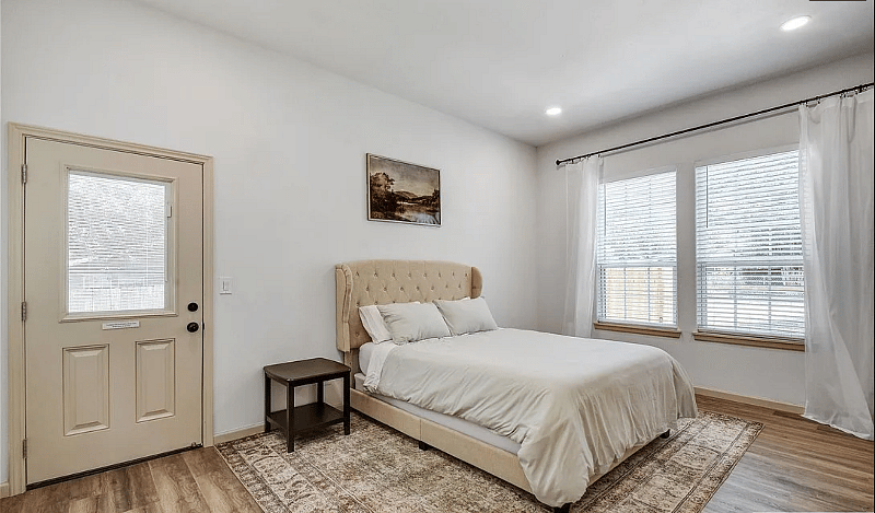 Furnished Finder property 599855_1 photo 14