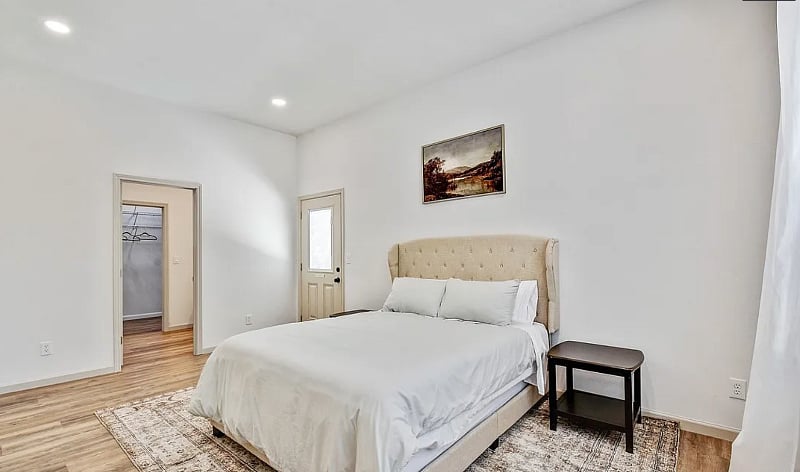Furnished Finder property 599855_1 photo 16