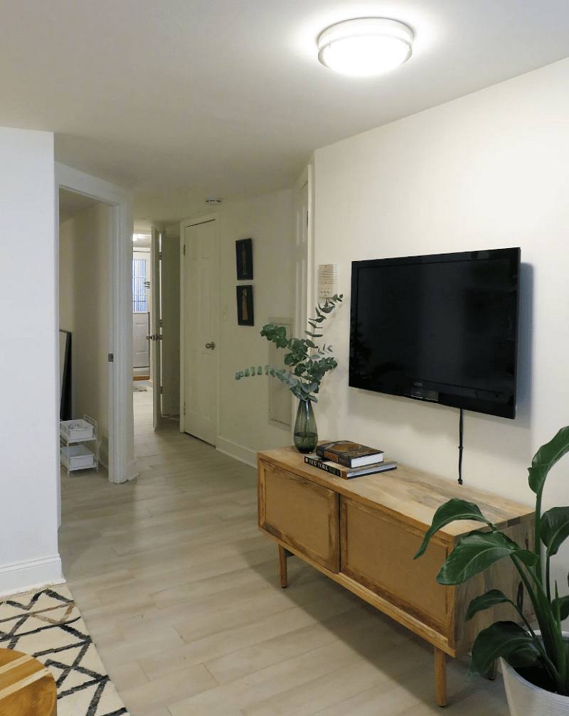 Hallway to Bedrooms