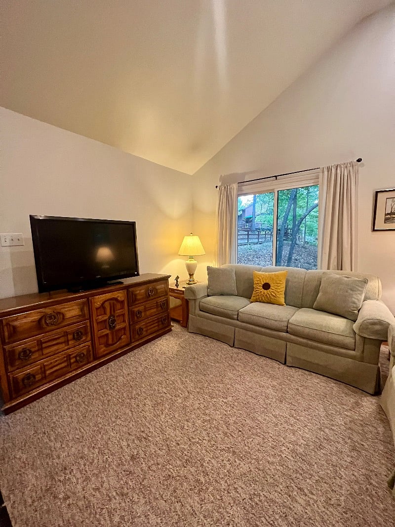 Furnished Finder property 599879_1 photo 6