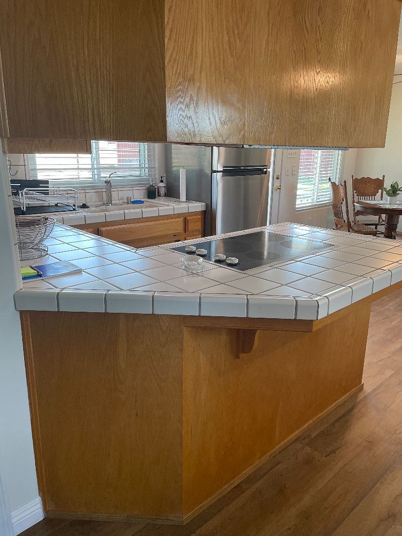 Kitchen Counter