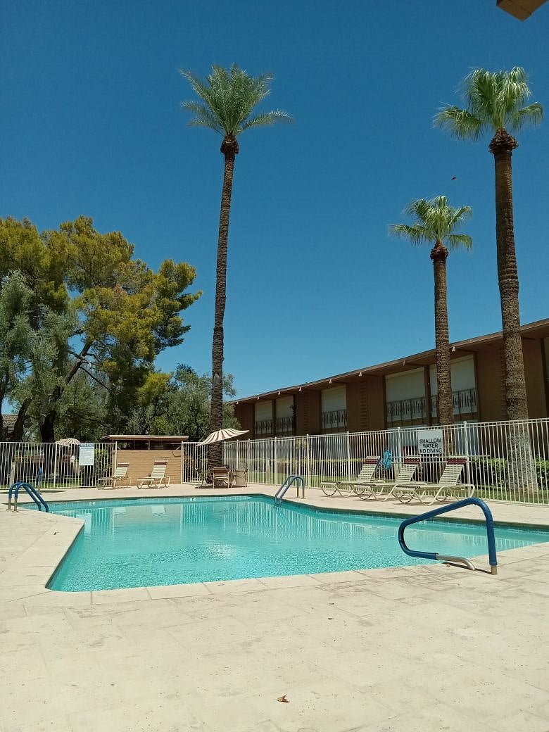 Heated pool (north pool)