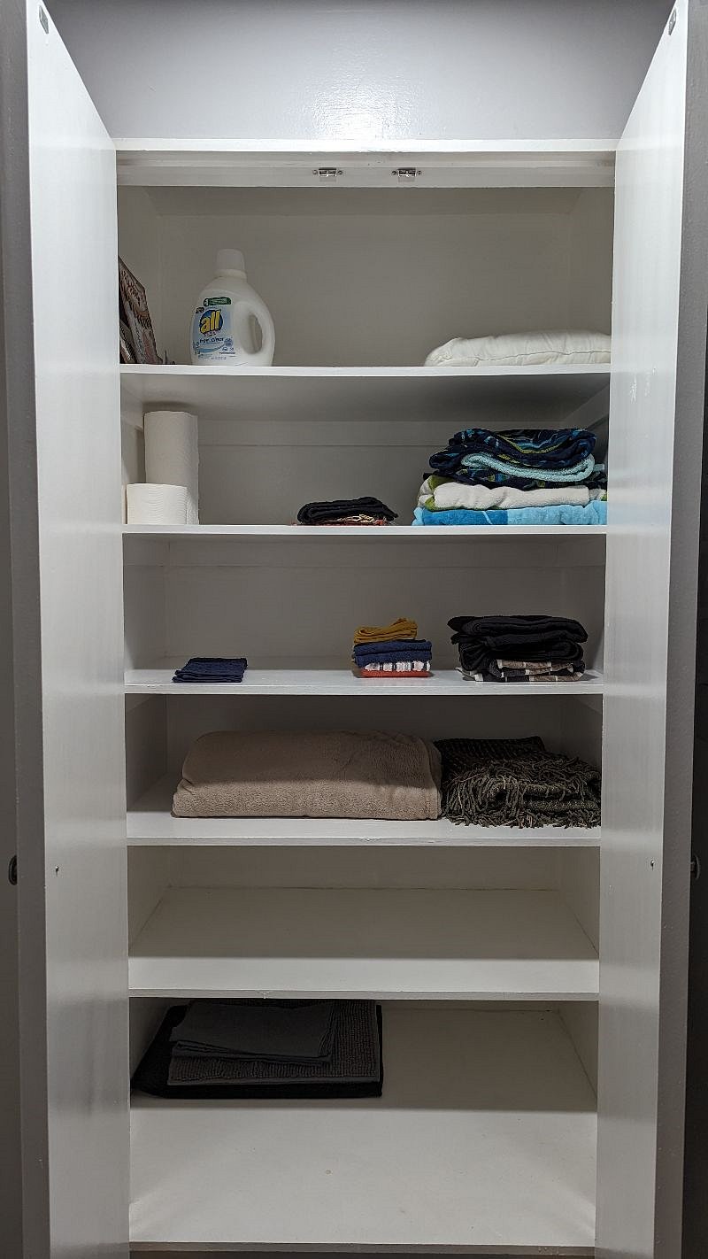 hallway closet includes linens
