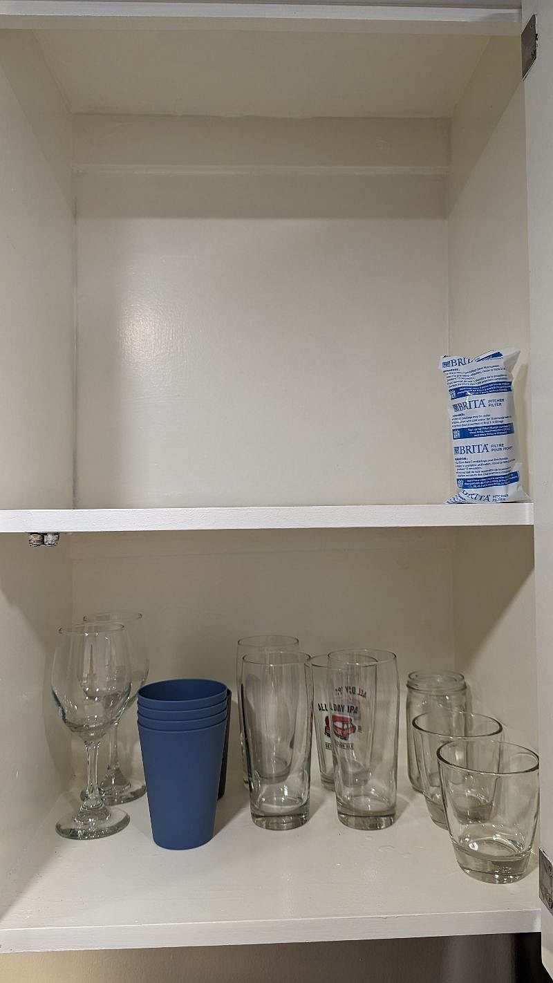 extra brita filter and drinking glasses