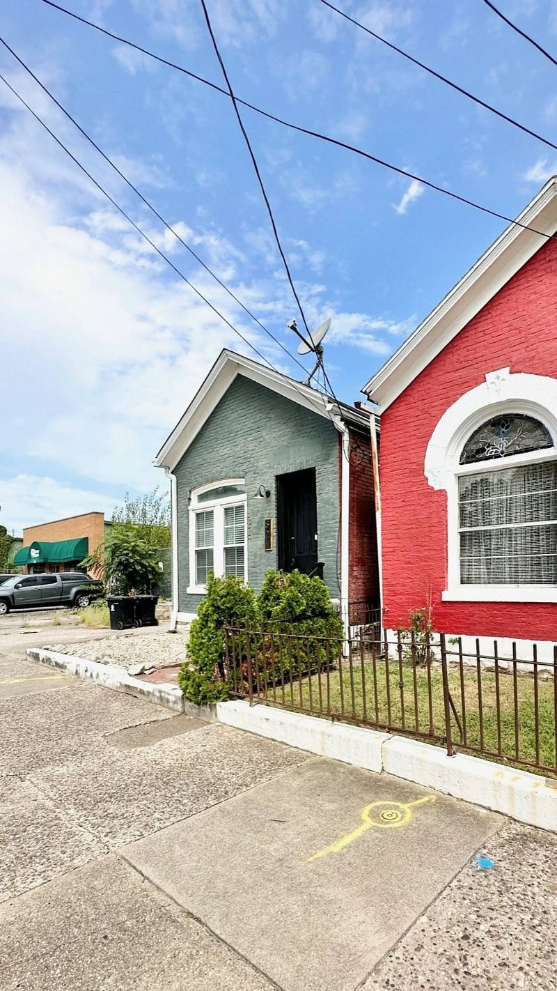 Furnished Finder property 599952_1 photo 3