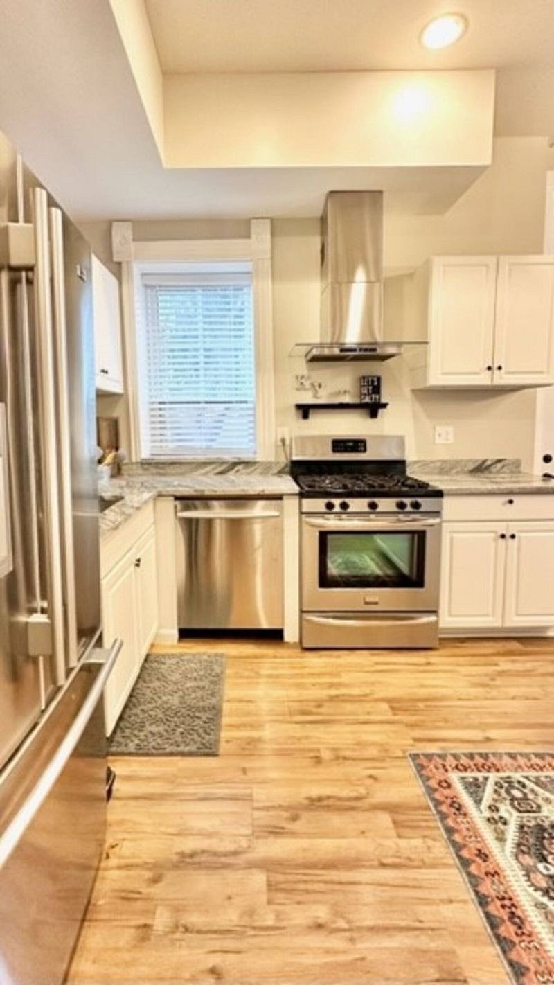 Furnished Finder property 599952_1 photo 30