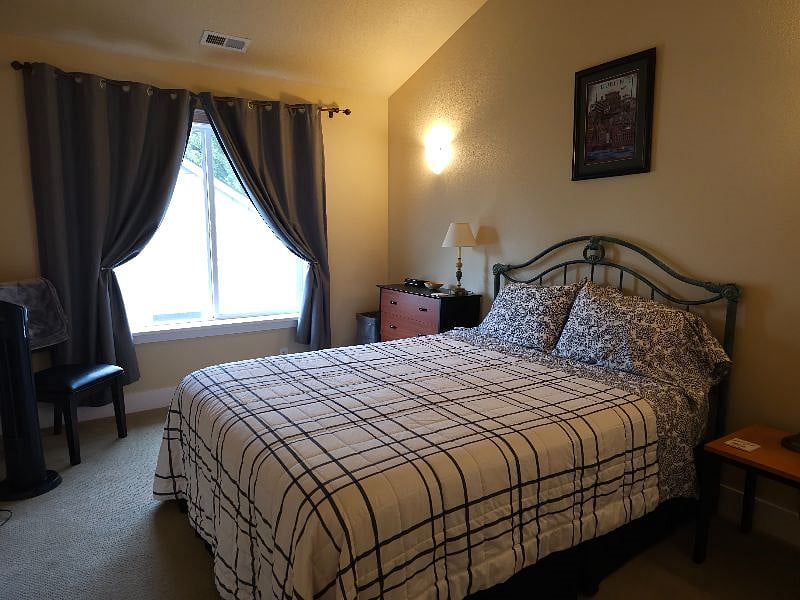 Furnished Finder property 599977_1 photo 11