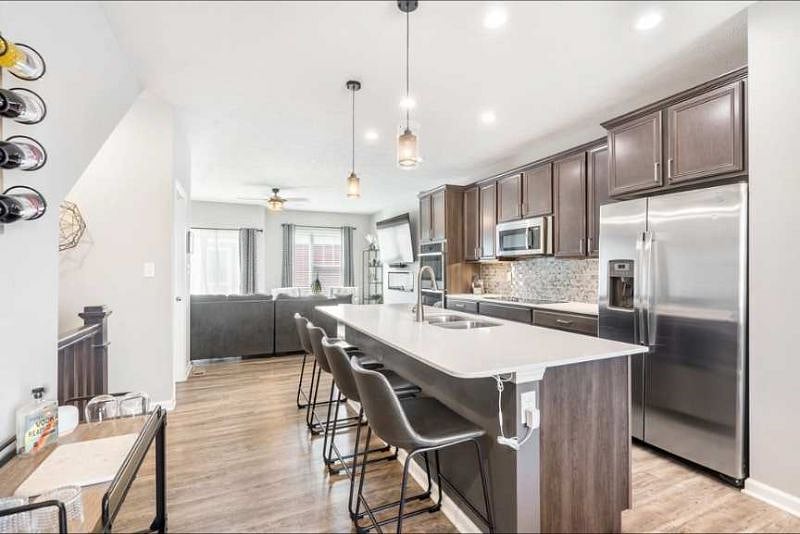 Furnished Finder property 599993_1 photo 12