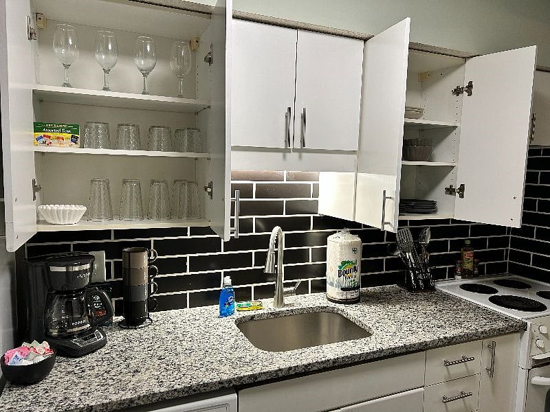 Furnished Finder property 600008_1 photo 7