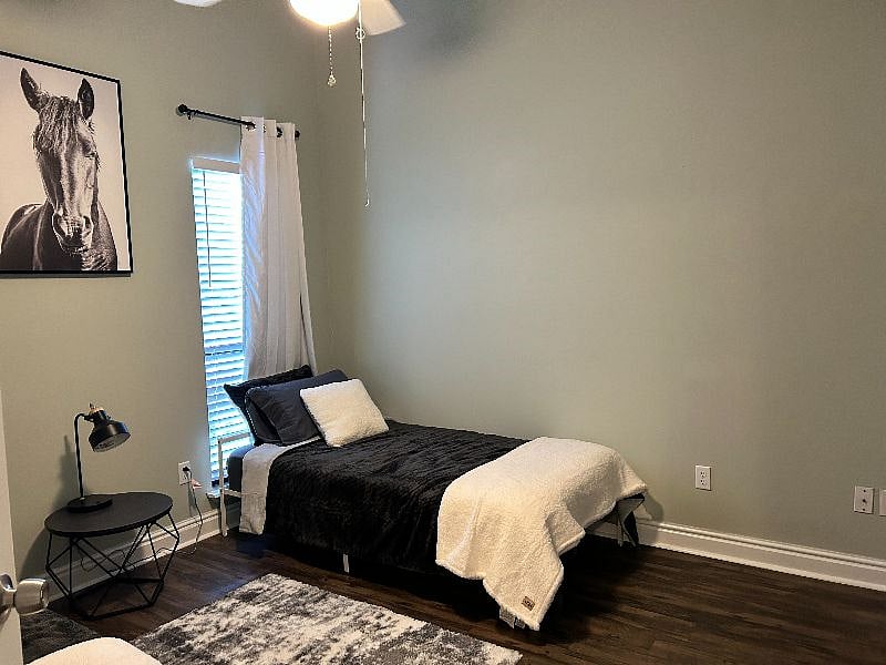 Furnished Finder property 600008_1 photo 14