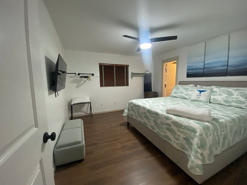 3rd King bedroom