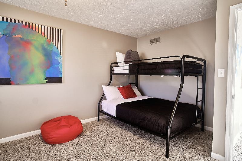 Furnished Finder property 600104_1 photo 20