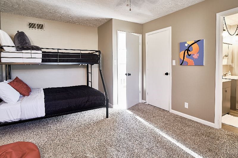 Furnished Finder property 600104_1 photo 21