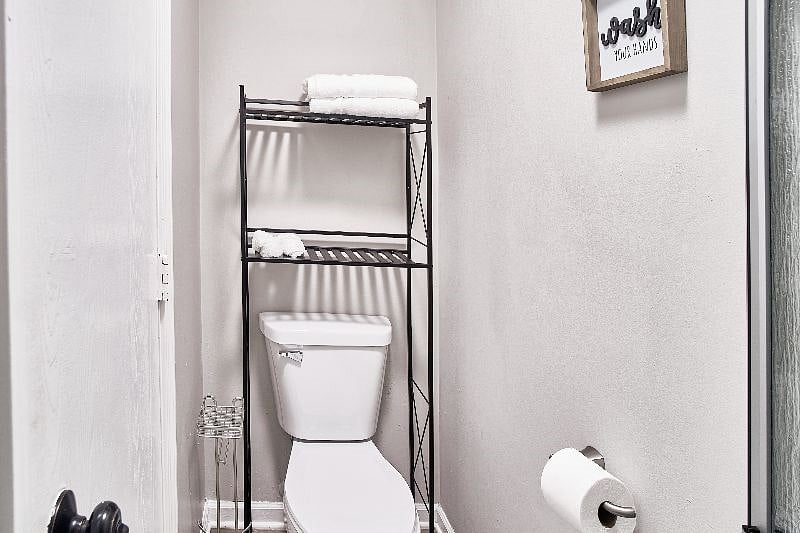 Furnished Finder property 600104_1 photo 25