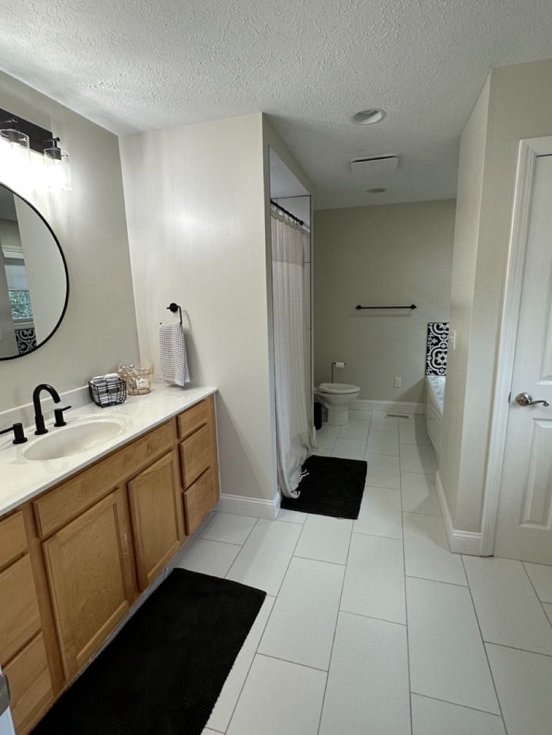 Furnished Finder property 600120_1 photo 12