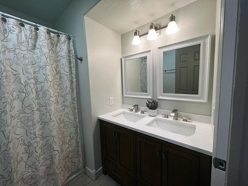 Furnished Finder property 600121_1 photo 6