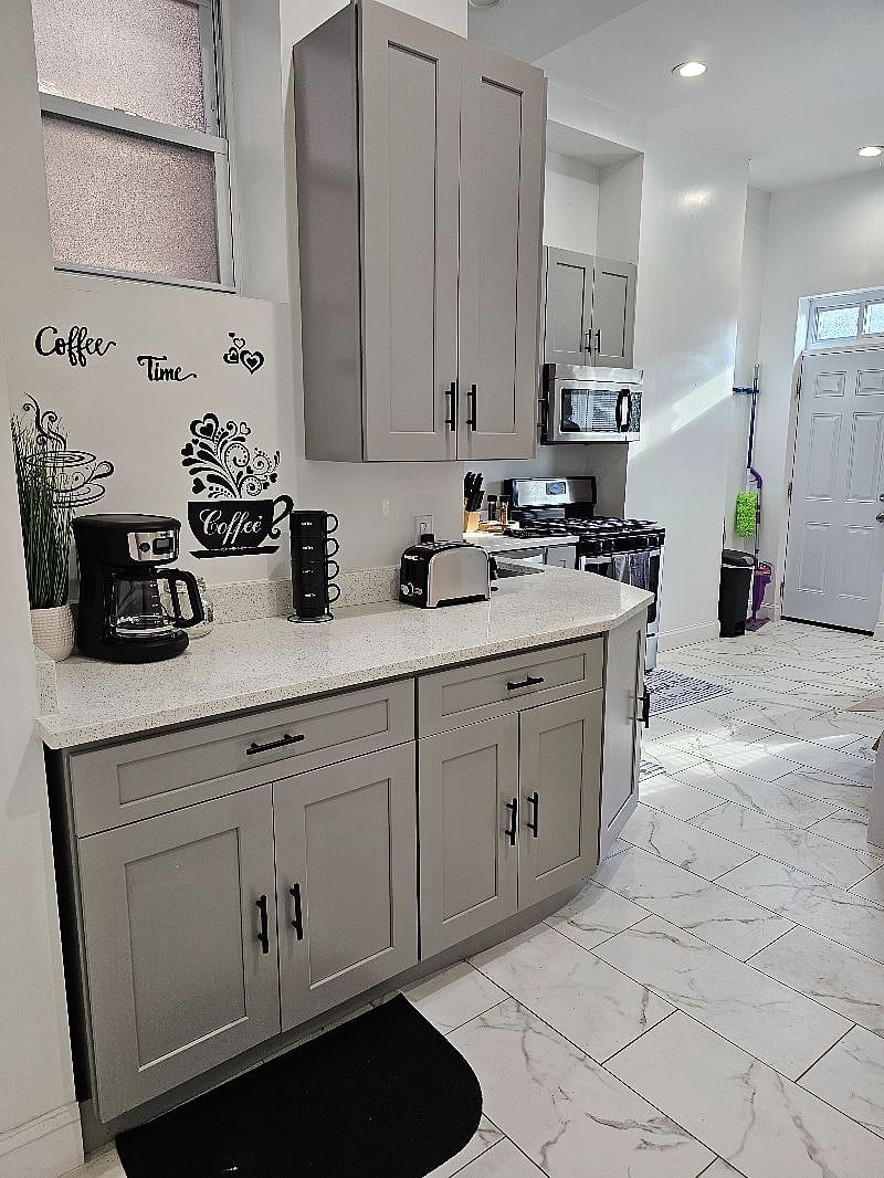 Furnished Finder property 600124_1 photo 5