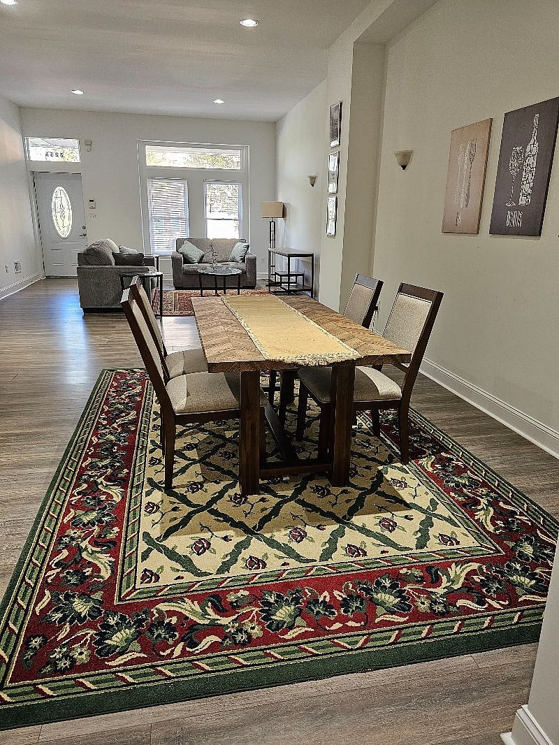 Furnished Finder property 600124_1 photo 4