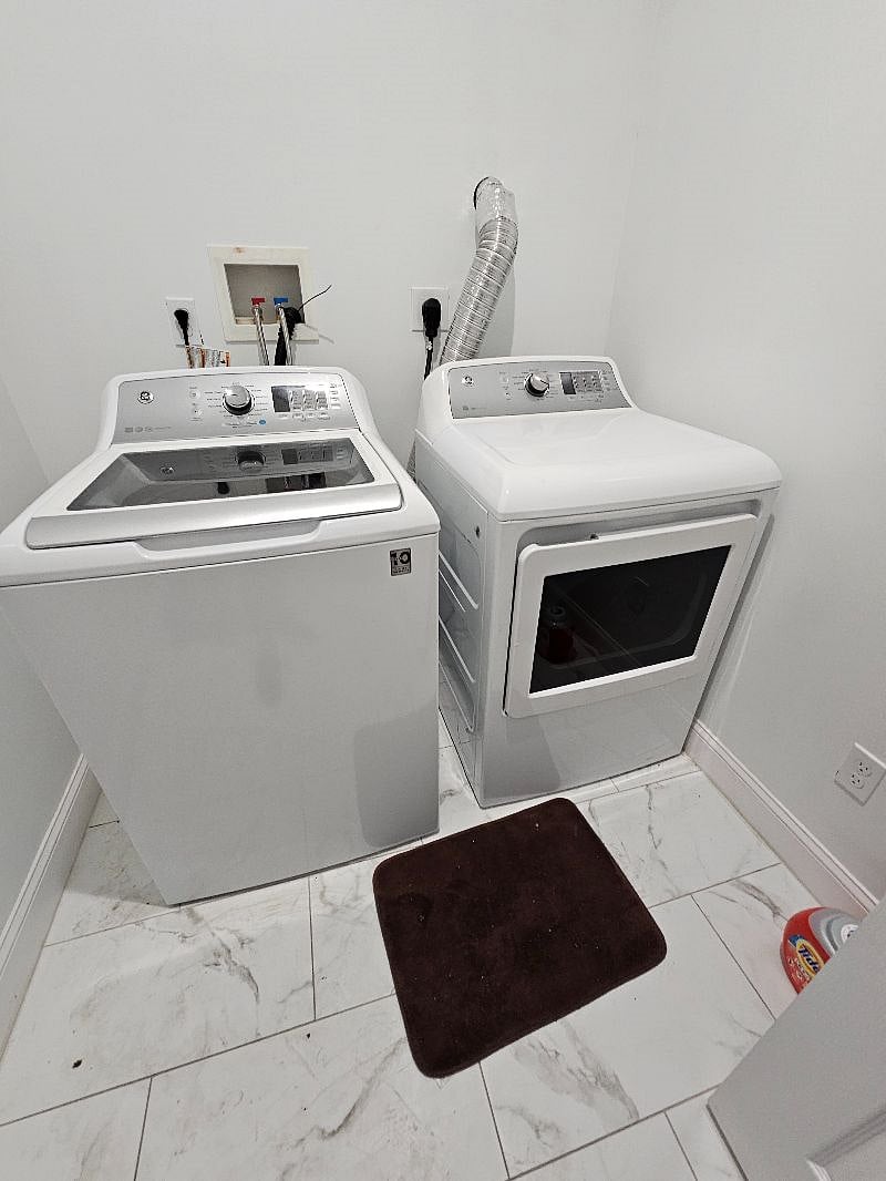 Furnished Finder property 600124_2 photo 14