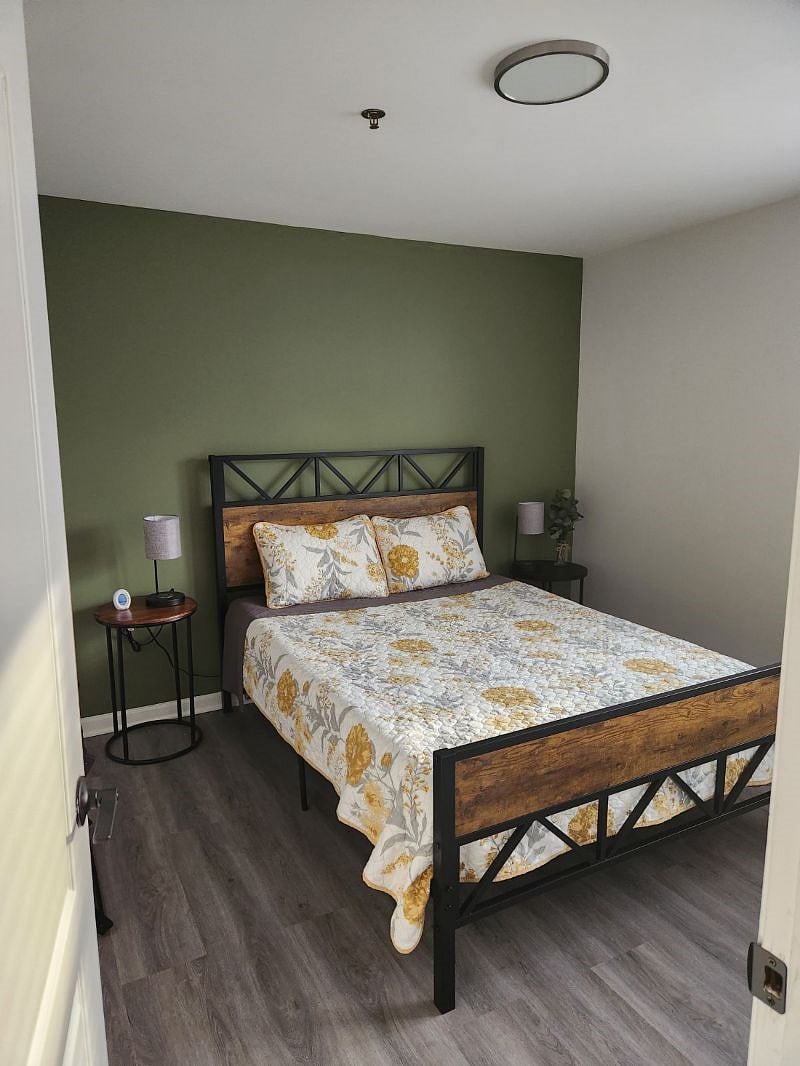 Furnished Finder property 600133_1 photo 6