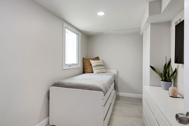 Basement bedroom #2 