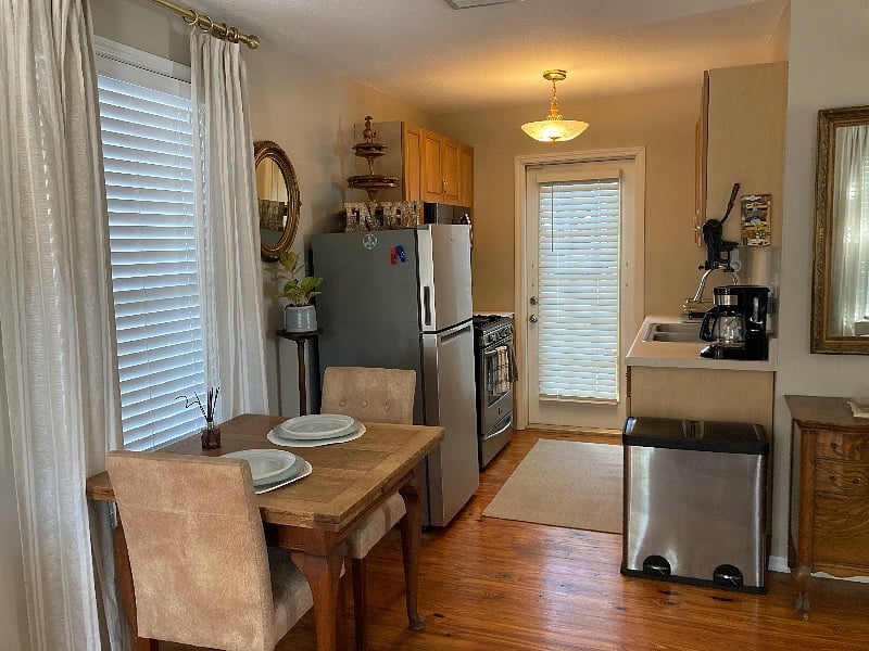 Furnished Finder property 600178_1 photo 2