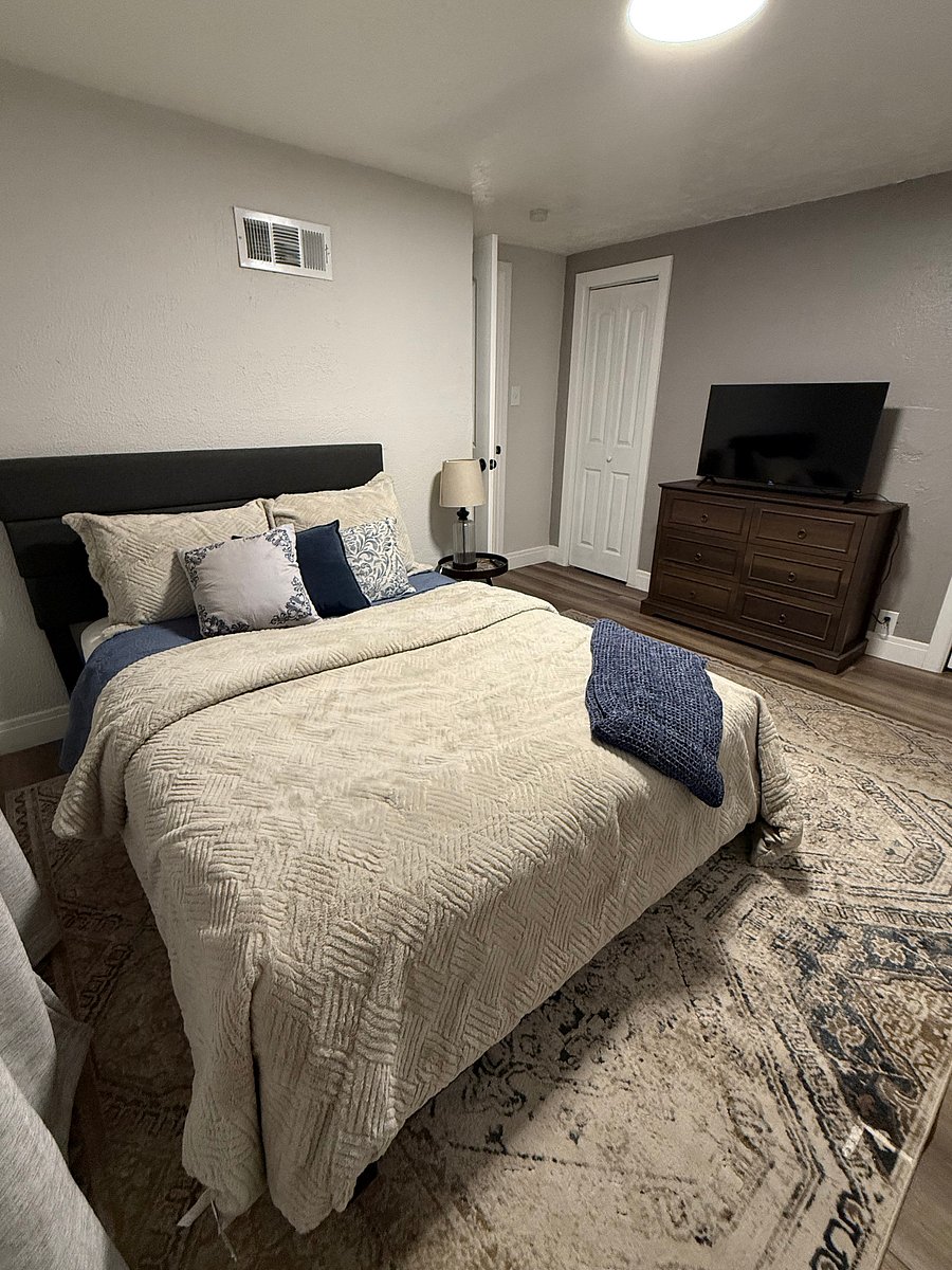Furnished Finder property 600230_1 photo 12