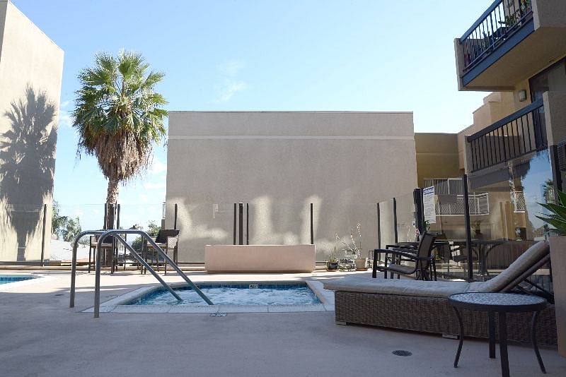 Furnished Finder property 600254_1 photo 21