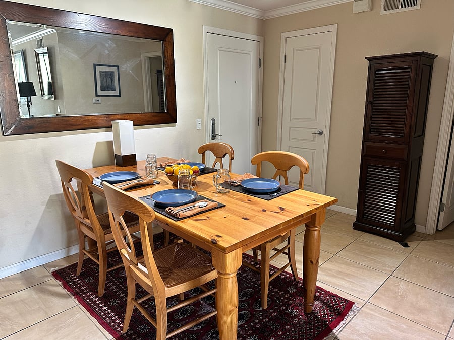 Furnished Finder property 600254_1 photo 3