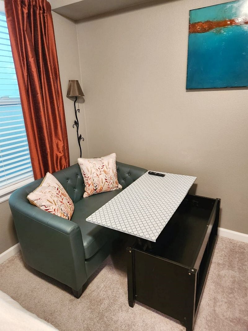 Elevate table for comfortable eating/computer work