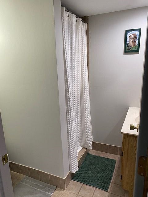 Downstairs bathroom
