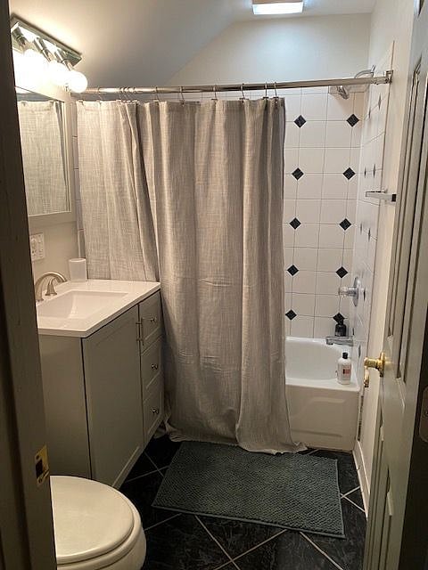 Upstairs bathroom