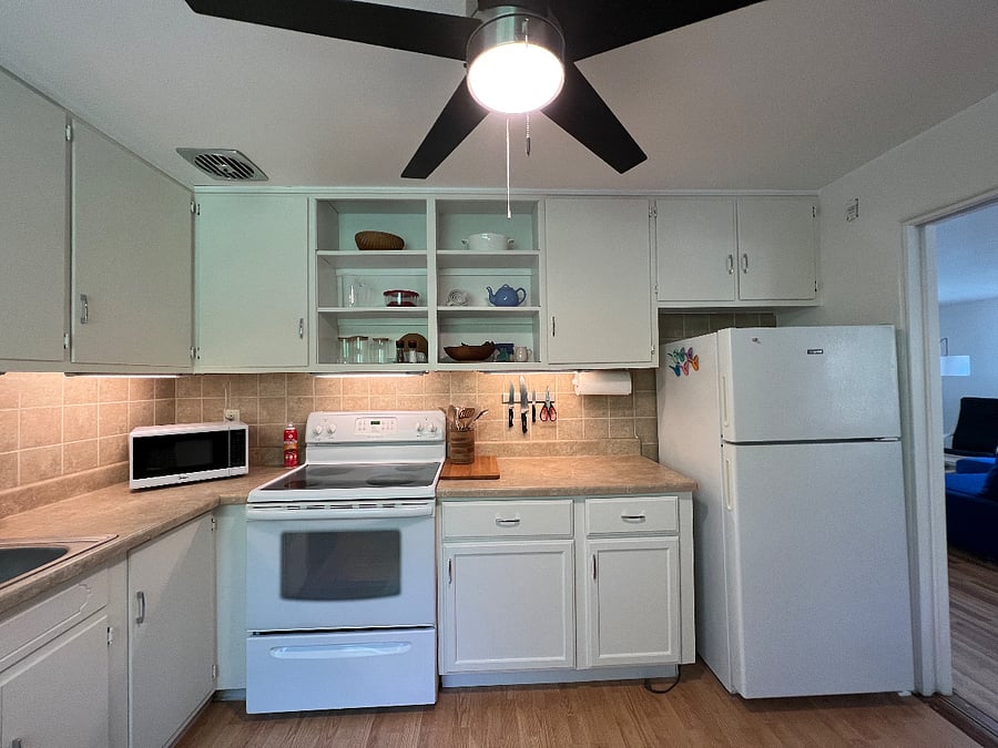 Furnished Finder property 600306_1 photo 13
