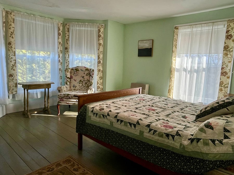 Bedroom with full-size bed