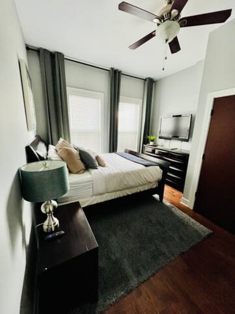 Furnished Finder property 600353_1 photo 8