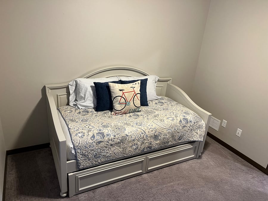 Furnished Finder property 600357_1 photo 6