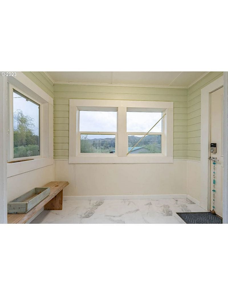 Furnished Finder property 600358_1 photo 3
